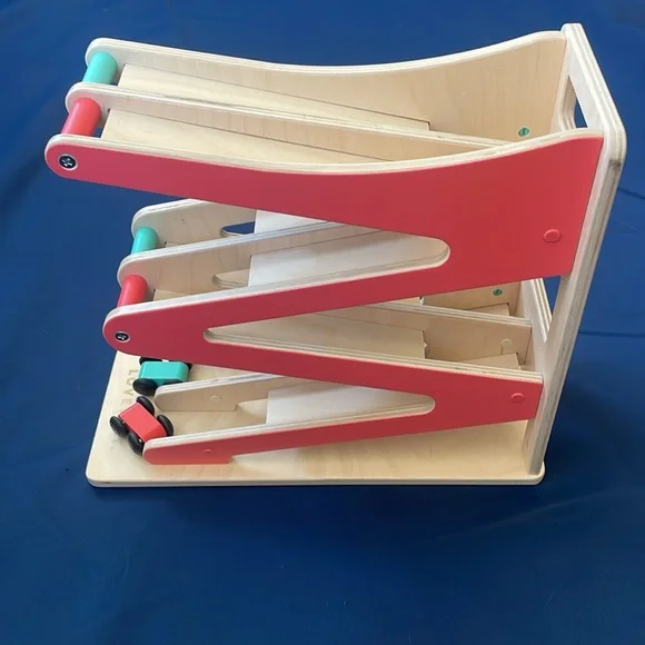 LOVEVERY Race and Chase ramp and cars - Picture 3 of 3